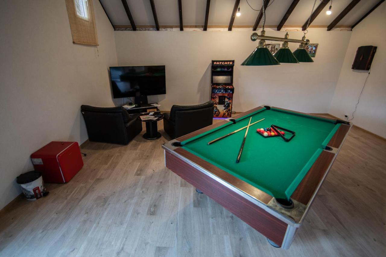 Casa Arcadia 1 Piscina,Jacuzzi, Sauna Buzău Eksteriør bilde