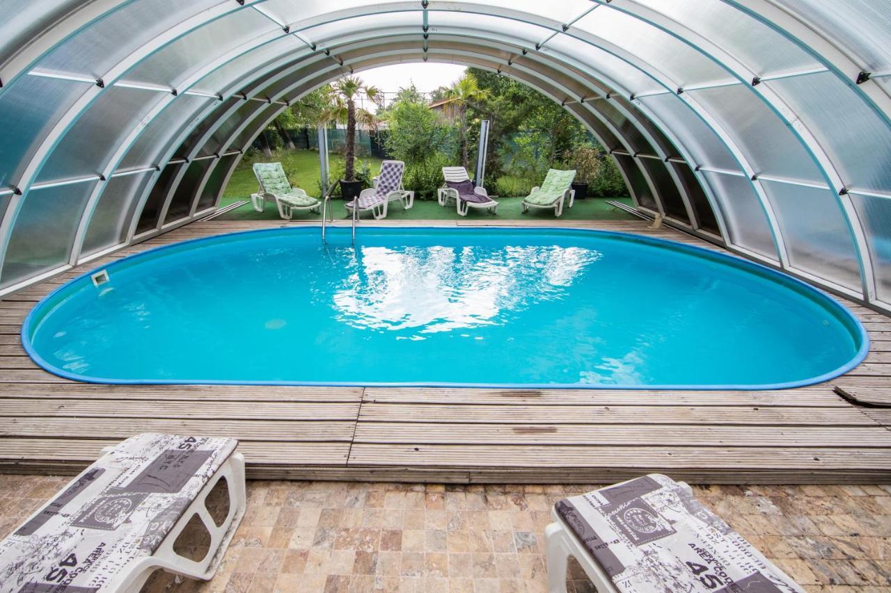 Casa Arcadia 1 Piscina,Jacuzzi, Sauna Buzău Eksteriør bilde